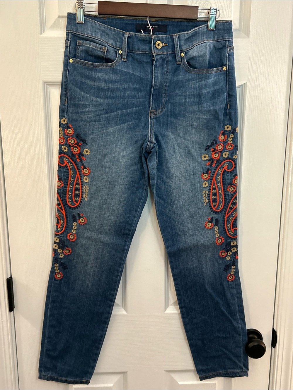 Tommy Hilfiger Tribeca Jeans Size 6 Embroidered Floral Paisley Straight Leg